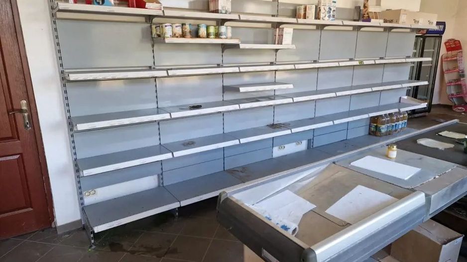 De vanzare casa+magazin+gradina, teren 980mp, Magurele - Poză 8