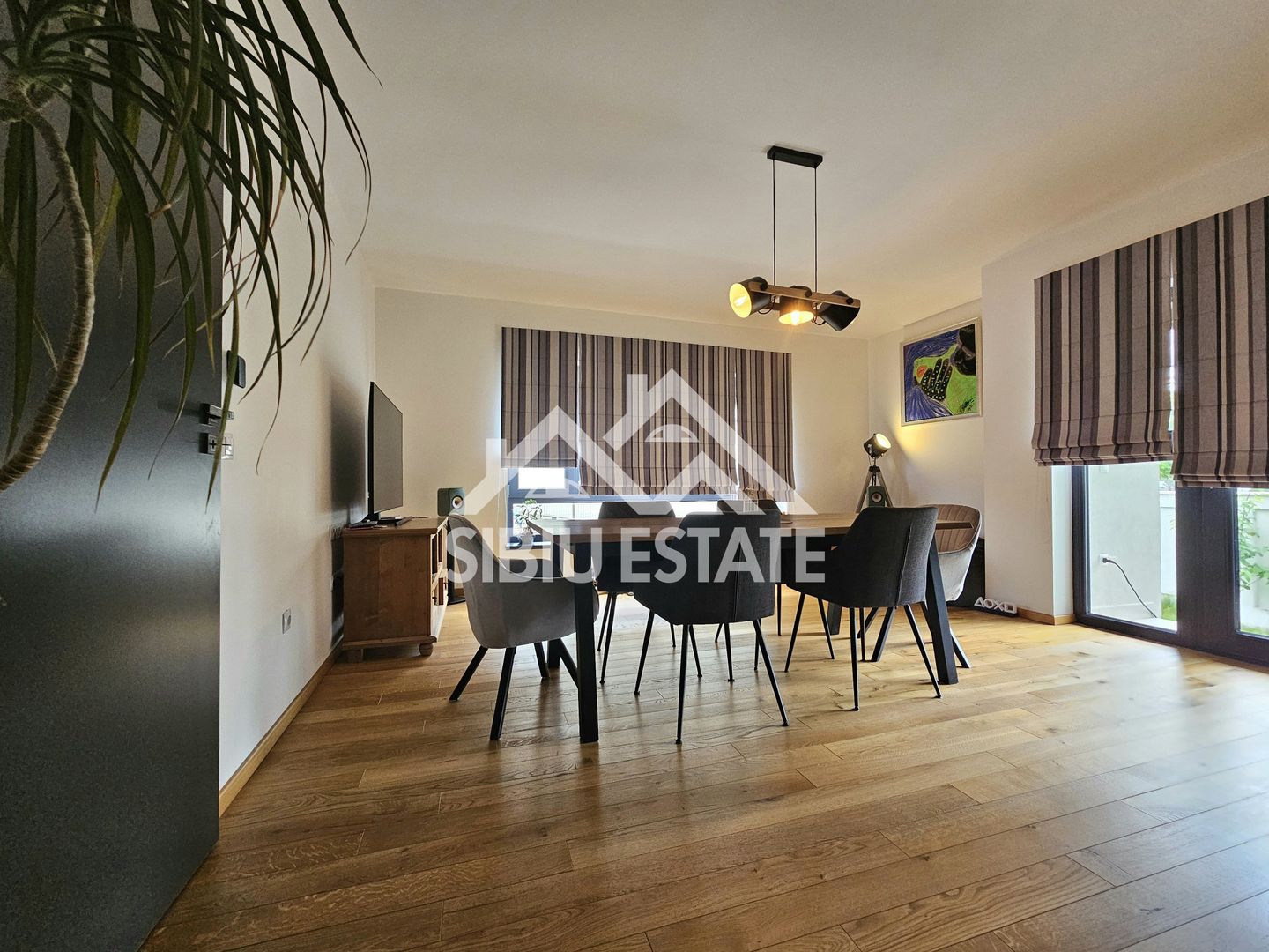 Casa moderna HOME & BUSINESS - Poză 18