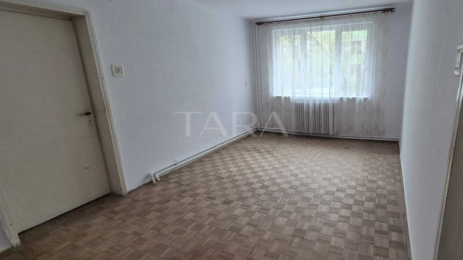 Apartament 2 camere-parter inalt. Piata Abator - Poză 1