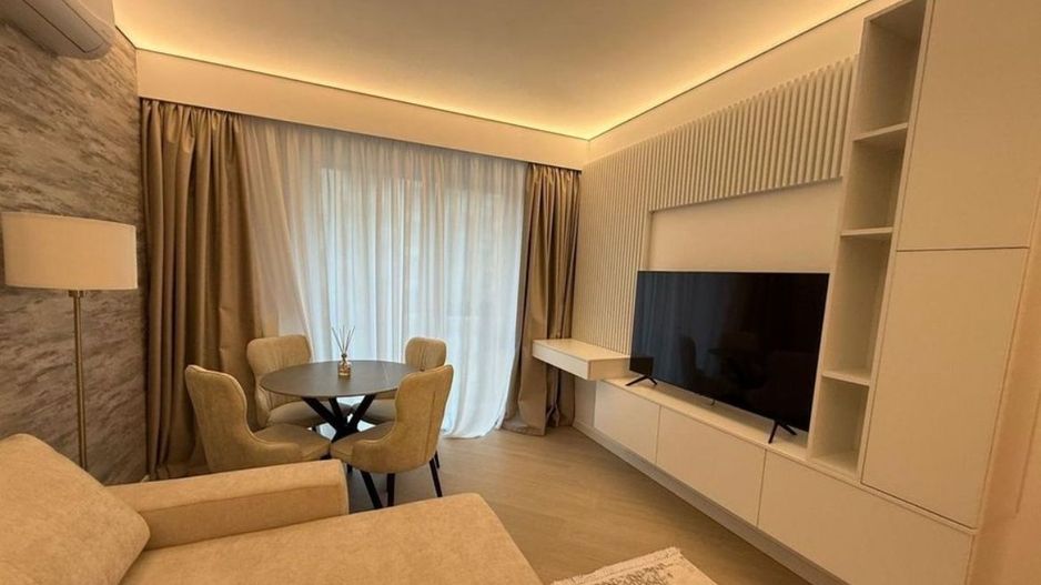 Garsoniera Corthina Nord - Poză 1