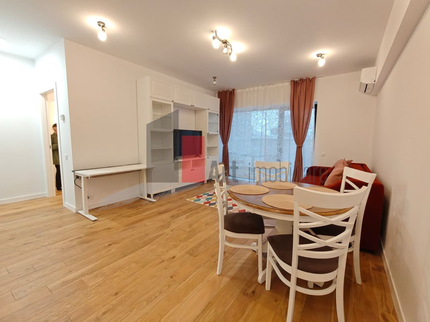 Apartament cu doua camere de inchiriat-Cotroceni-cu centrala+loc de parcare - Poză 3