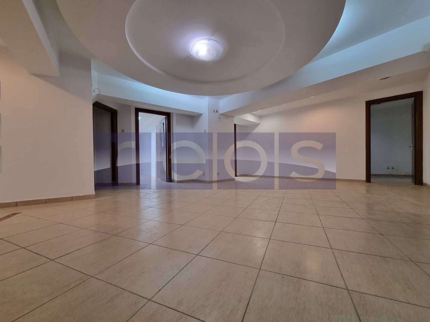 VANZARE SPATIU COMERCIAL | 30 CAMERE | ZONA UNIRII - Poză 13