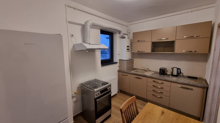 De inchiriat apartament spatios 2 camere zona Pacii - Poză 8