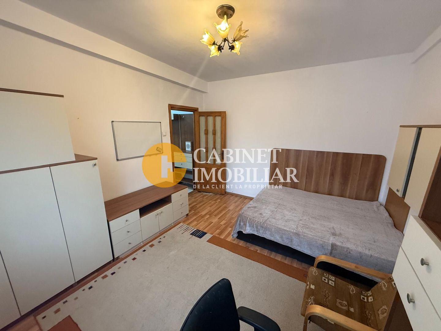 Apartament 2 Camere-DECOMANDAT- CENTRAL - Poză 2