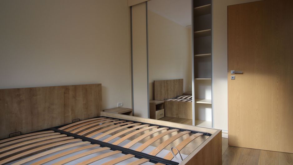 APARTAMENT DEOSEBIT - Poză 8