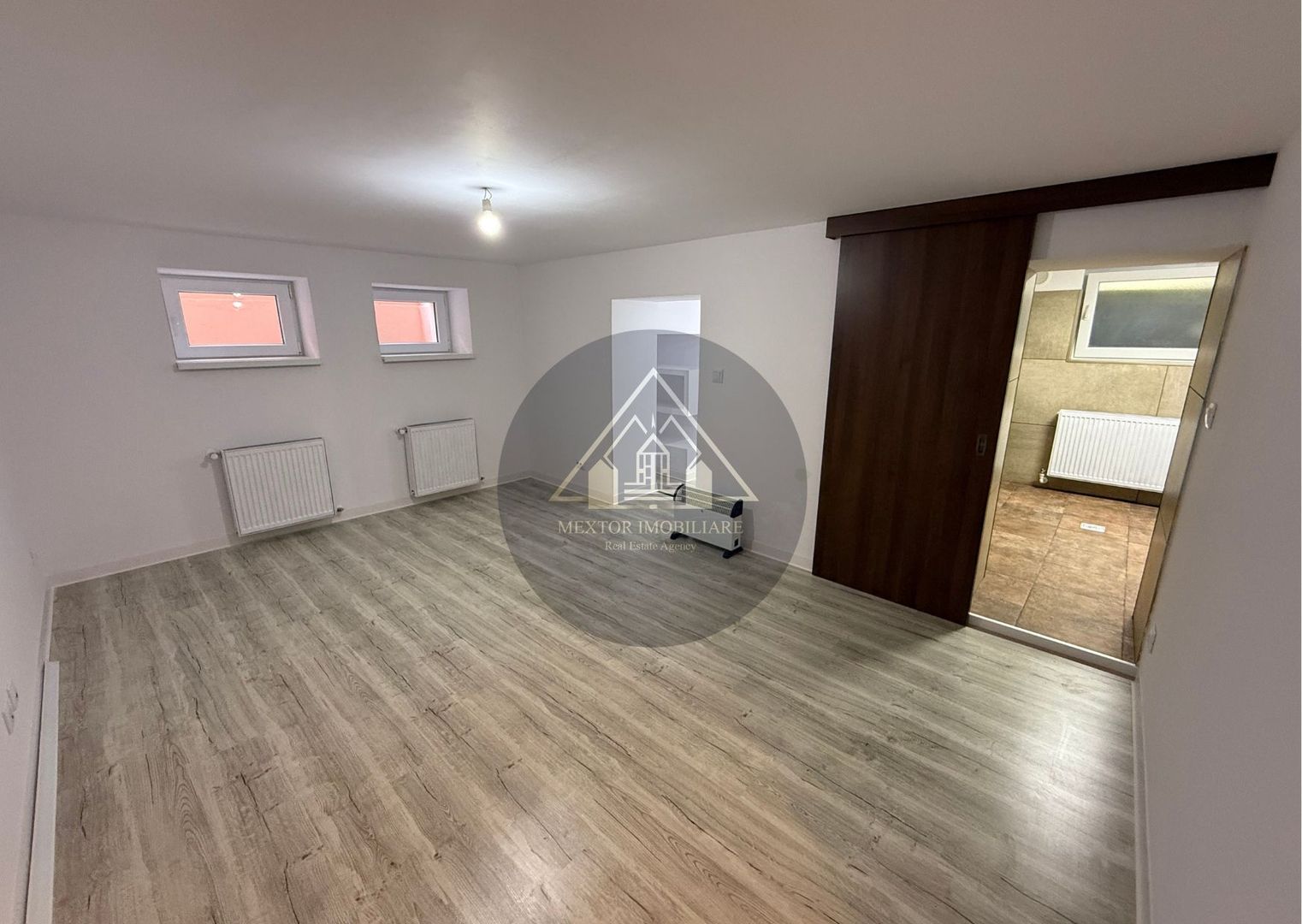 Apartament 3 camere, Medias - Poză 11