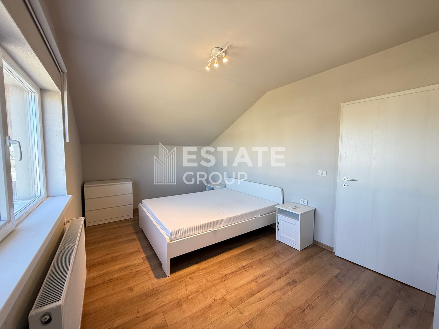 Duplex Mosnita Noua, mobilat si utilat - Poză 9