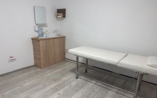 Salon de închiriat – complet utilat și autorizat DSP - Poză 5