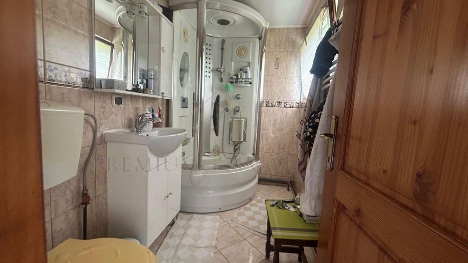 Casa/Pensiune de vanzare Slanic-Moldova Reducere pret luna Iulie - Poză 28