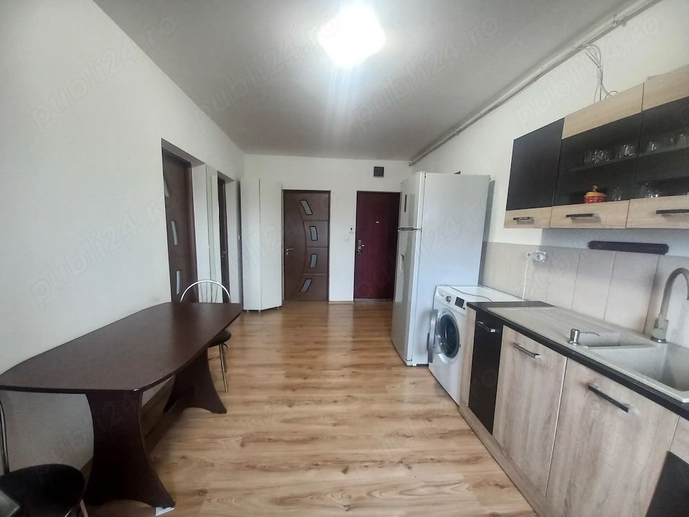Soarelui | 3 camere | Decomandat | 72 mp | Mobilat și utilat | Centrală proprie - Poză 2
