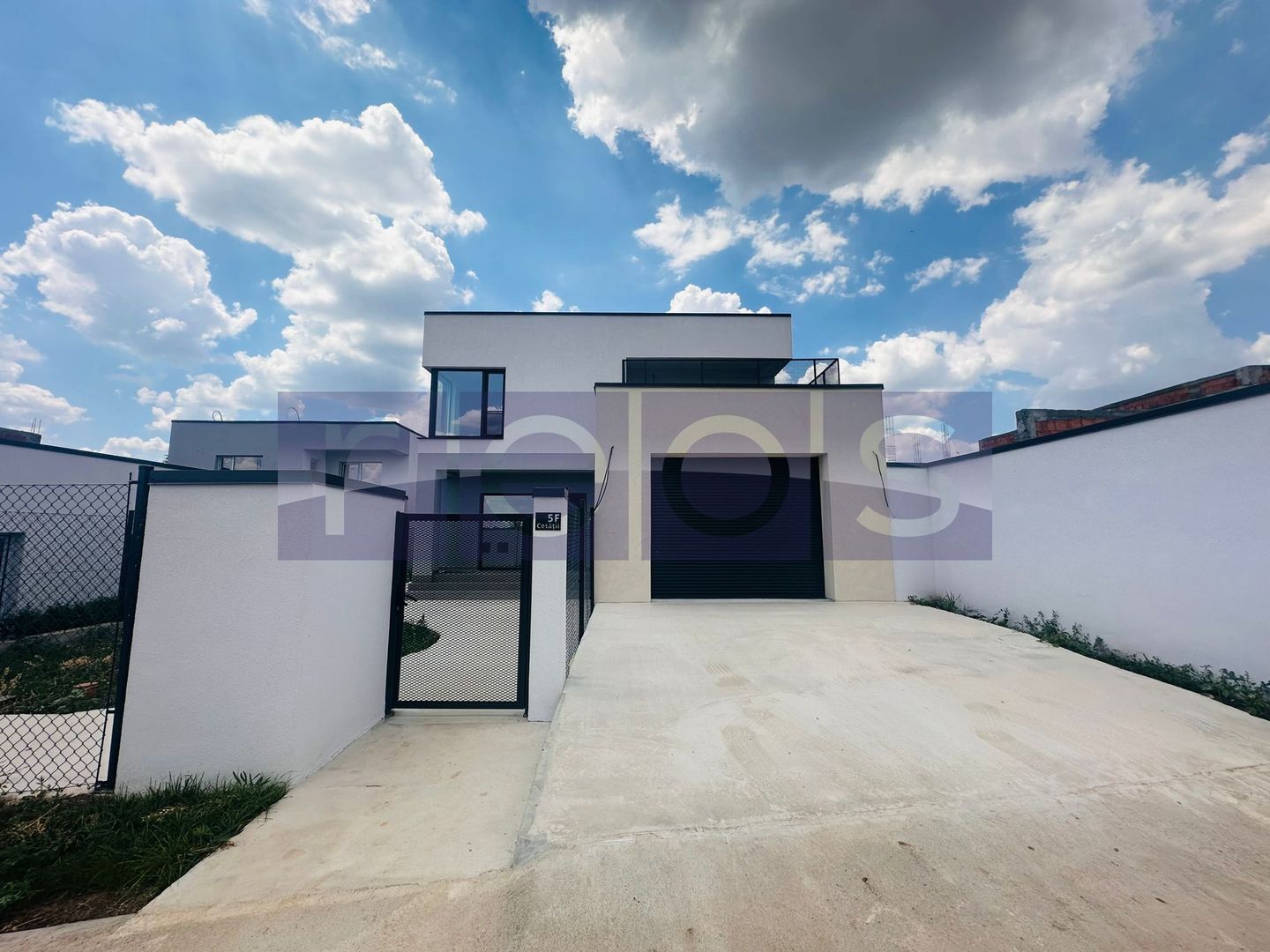 VILA DE VANZARE |  CORBEANCA | 5 CAMERE - Poză 2