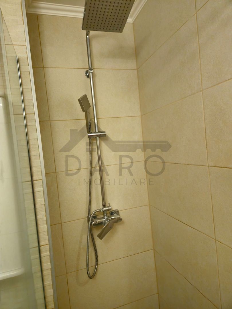 Apartament de vânzare cu 2 camere zona Tudor - Poză 4