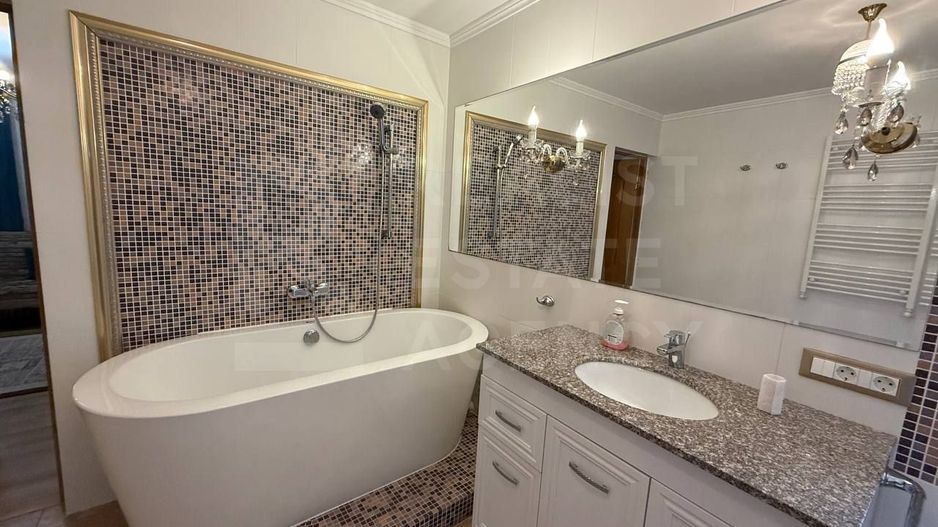 Chirie, casă, 5 camere, strada Sfântul Mihail, Băcioi - Poză 15