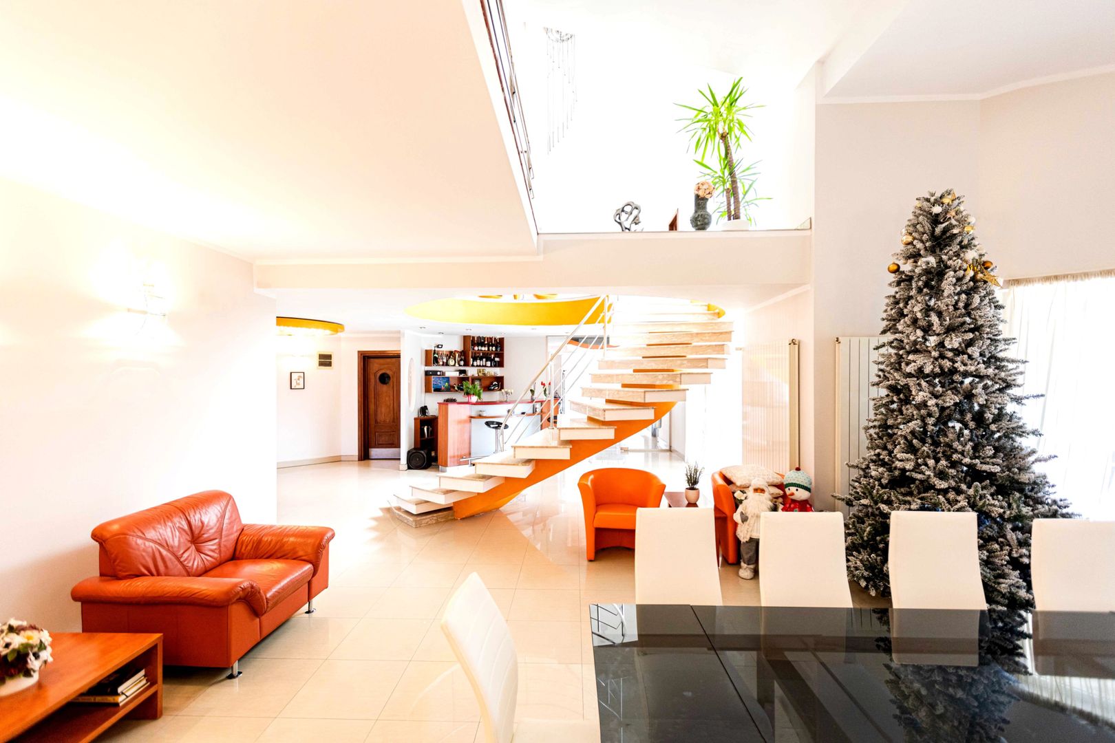 Dumbrăvița, la intrare – casă exclusivistă ideală locuință sau birou - Poză 2