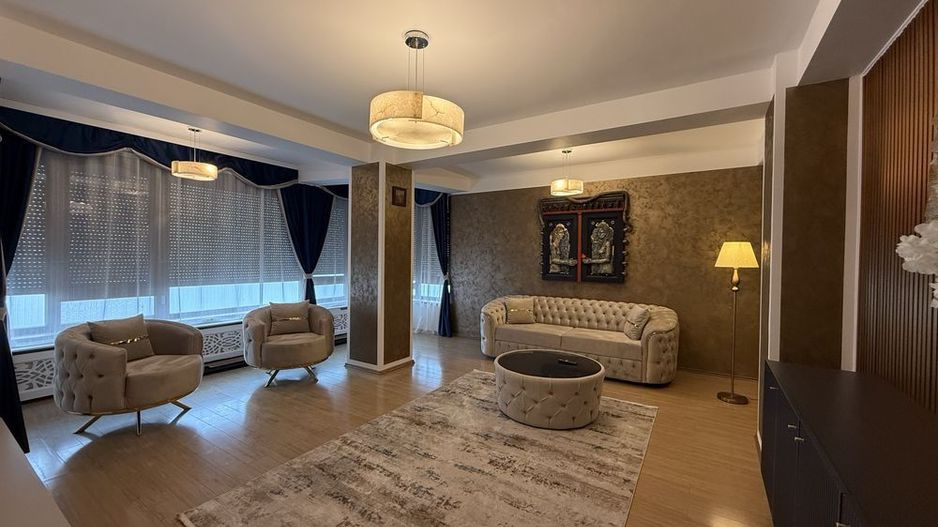 Apartament de Lux cu Vedere la Dunăre - 3 Camere, 105 mp - Poză 1