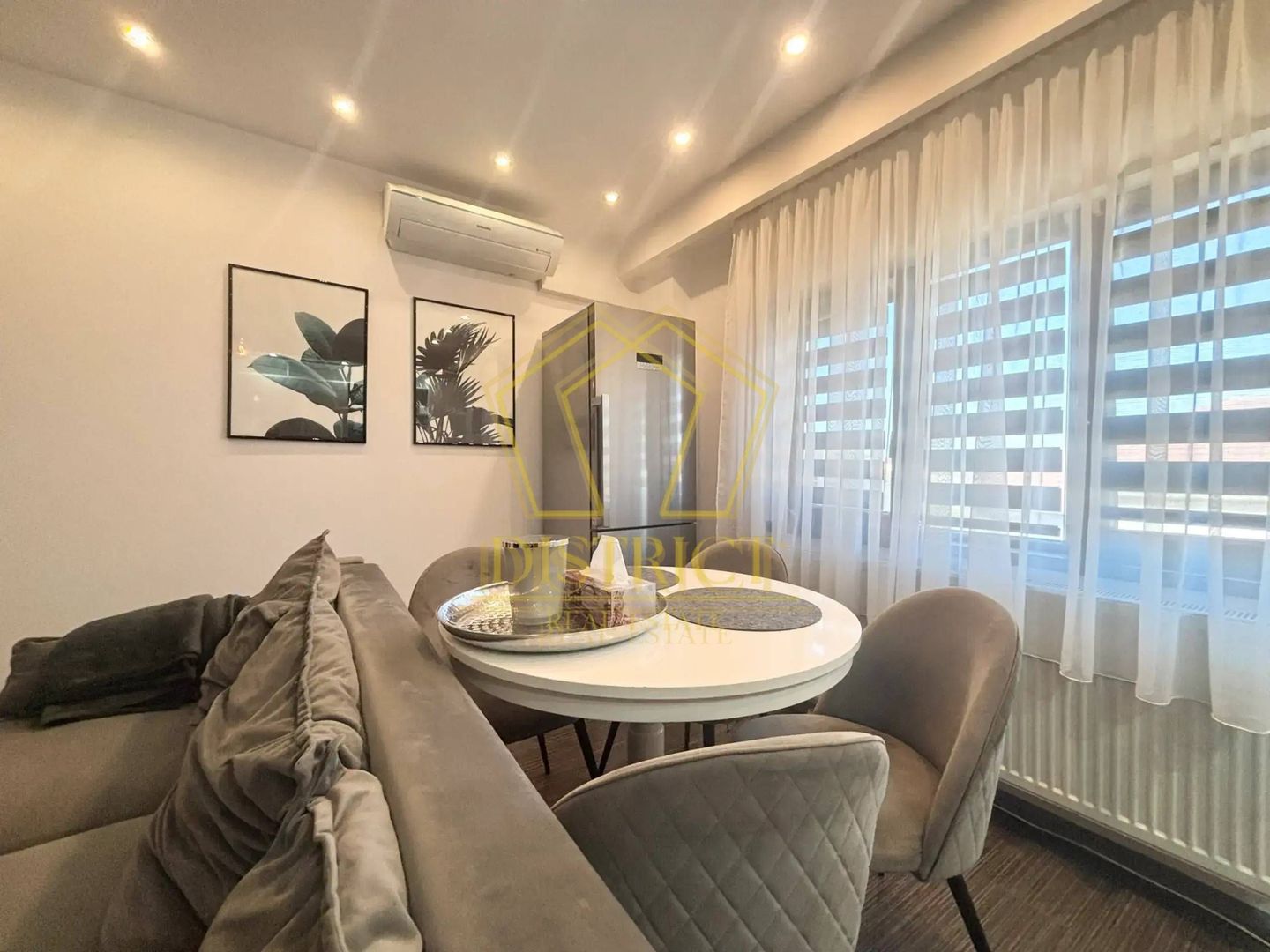 Apartament spatios cu 3 camere | Pet Friendly | Aradului - Poză 9