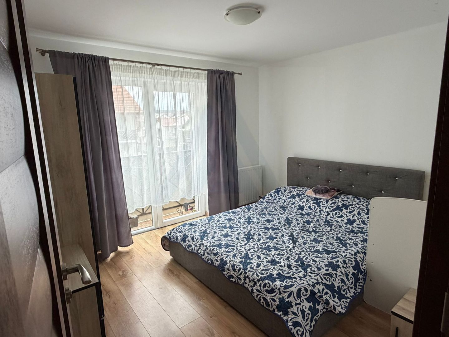 Apartament 2 camere etaj 2 cu 2 balcoane si parcare in Arhitectilor - Poză 8