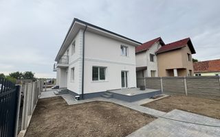 1\2 Duplex Utvin P+E,4Camere,2 Bai,Toate Utilitatile - Poză 4