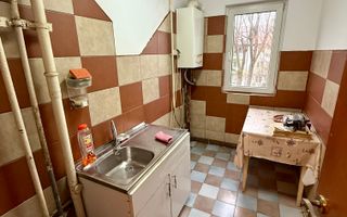 2 camere - etaj 2 - 40mp - centrala termica - Saturn - Astra - Poză 5