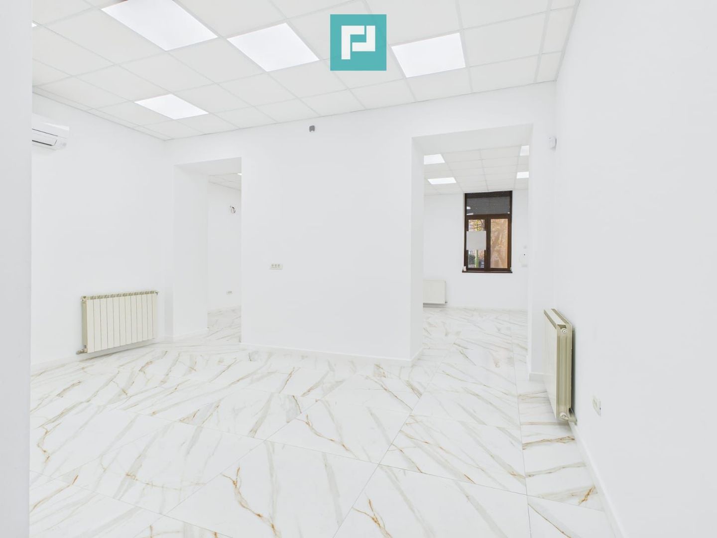 Proprietate de prestigiu în centrul Aradului - Poză 4