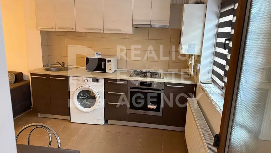 Vânzare, apartament 2 camere, zona Apărătorii Patriei - Poză 3