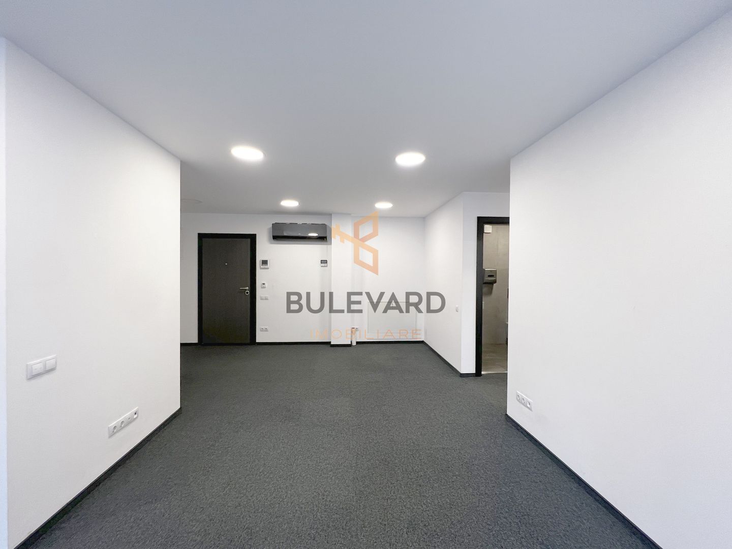 Apartament cu 2 camere in zona Ultracentrala! - Poză 2