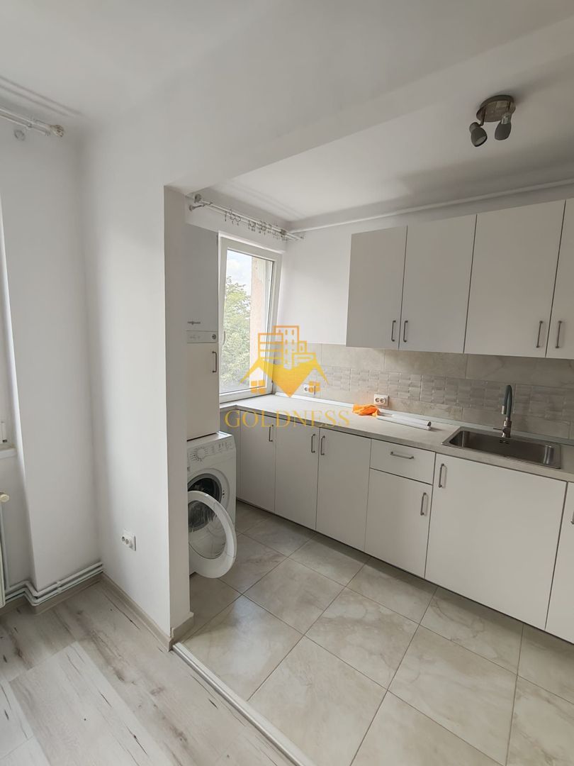 3 camere open space, Zona Centrală, Horea, UBB - Poză 7