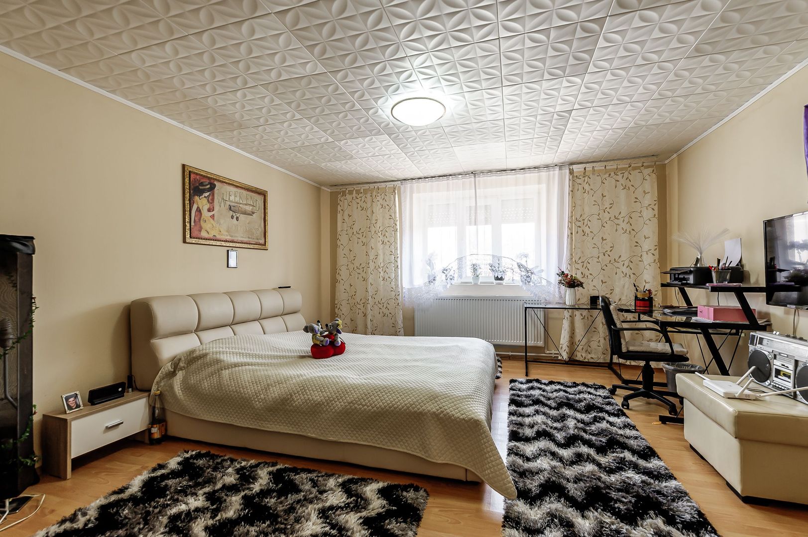 Proprietate vândută Casă spațioasă cu teren generos in Ghioroc - Poză 2