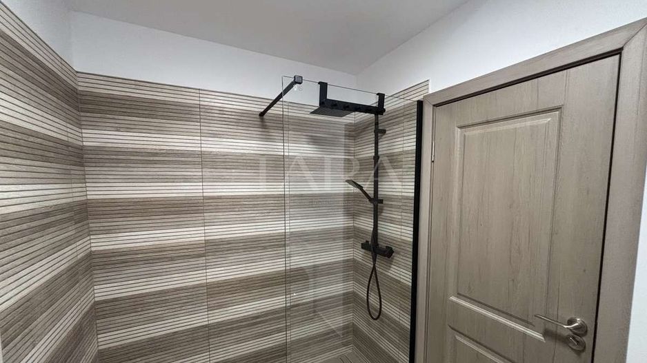 Apartament modern cu 2 camere, terasă generoasă și parcare subterană. - Poză 7