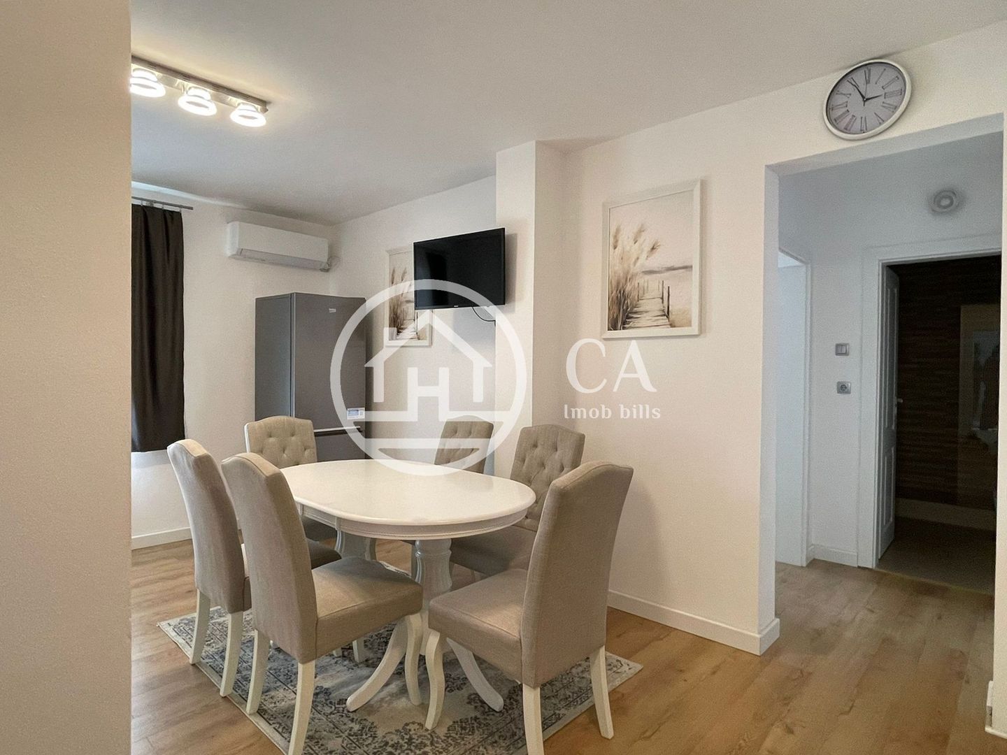 Apartament LUX de închiriat cu 2 camere în Calea Aradului, Oradea - Poză 9