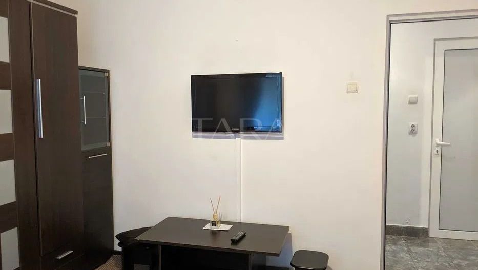 Apartament cu 2 camere de vânzare în Manastur. - Poză 1