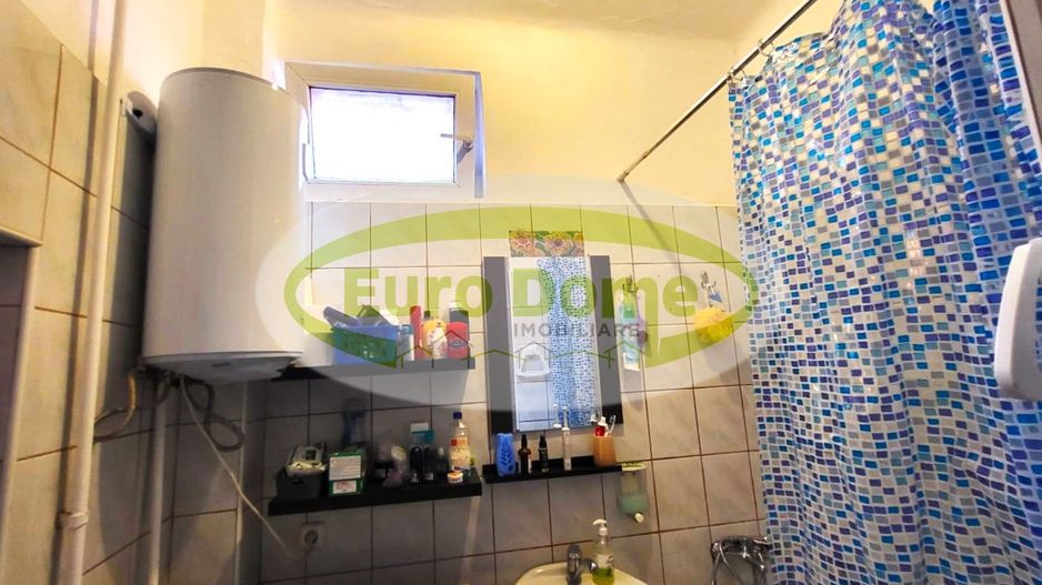 Apartament în casă cu priveliște frumoasă- Comision 0 - Poză 11