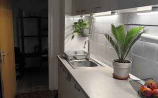 13 Septembrie-Drumul Sării | 2 camere | 60mp | et 4 | 130.000 euro - Poză 8