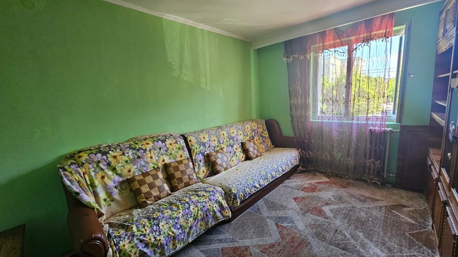 Apartament cu 2 camere, etaj 2, Razboieni - Poză 2
