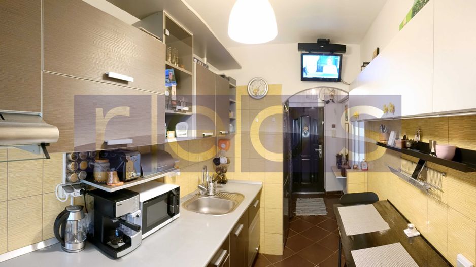 VANZARE 2 CAMERE | SEMIDECOMANDAT | ZONA CAMPIA LIBERTATII - Poză 3