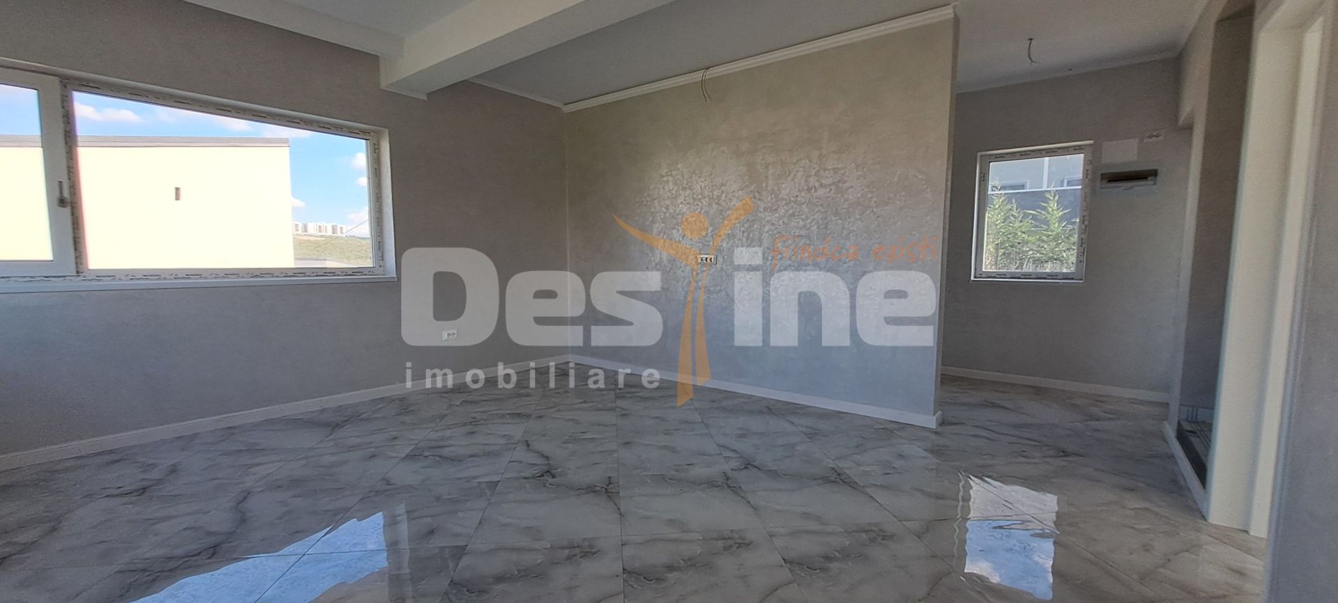 Casă individuală cu 4 camere și teren de 450 mp – Rediu - Poză 9