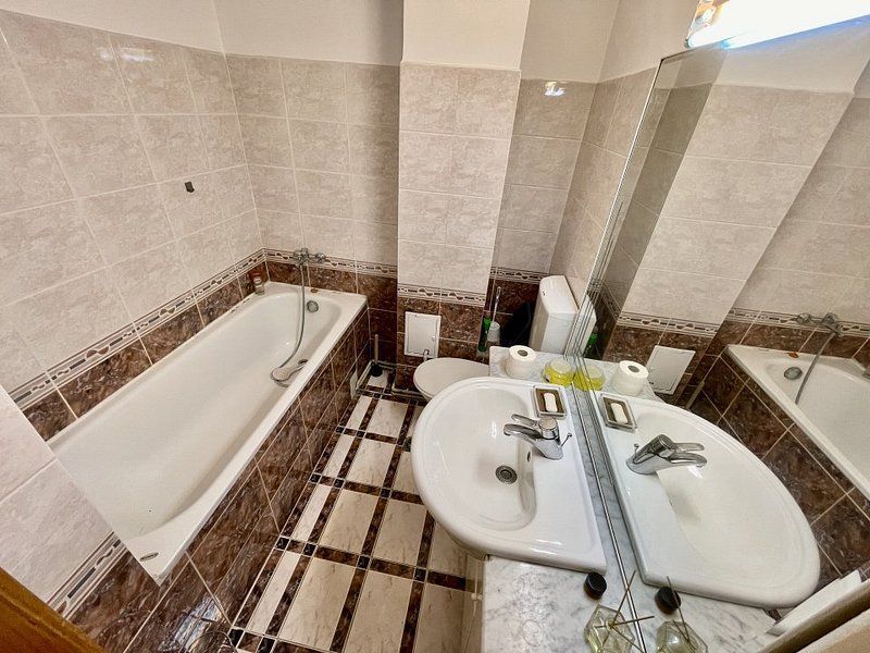 Apartament de inchiriat in Piata Sfantul Gheorghe - Poză 17