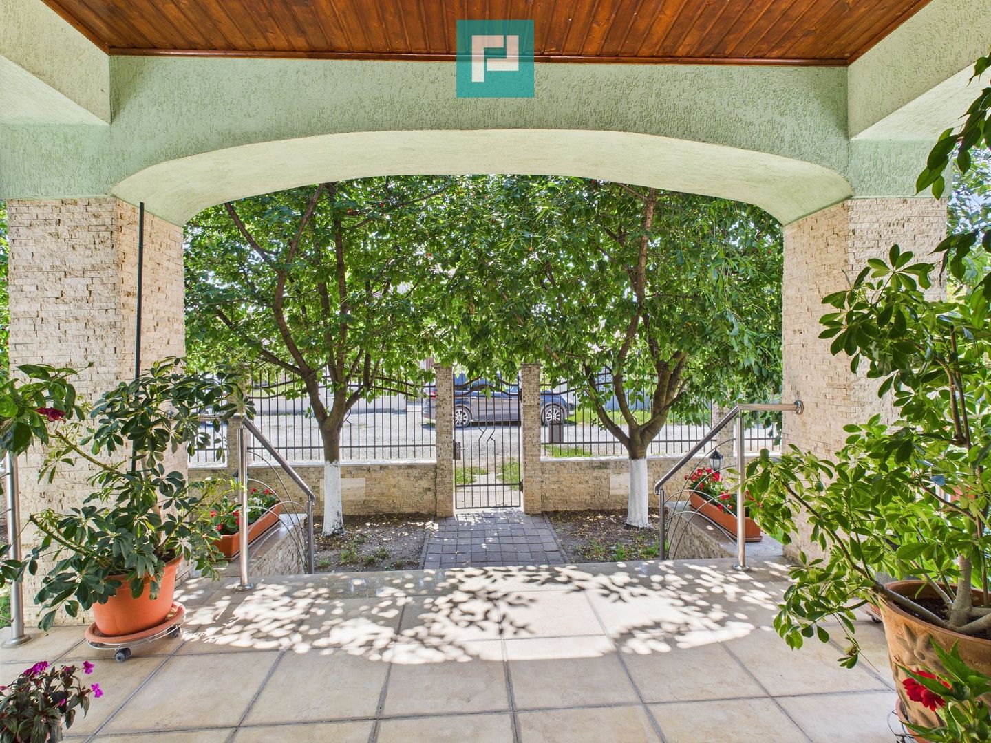 Casă cochetă în Sânleani - Cartierul Florilor - Poză 22