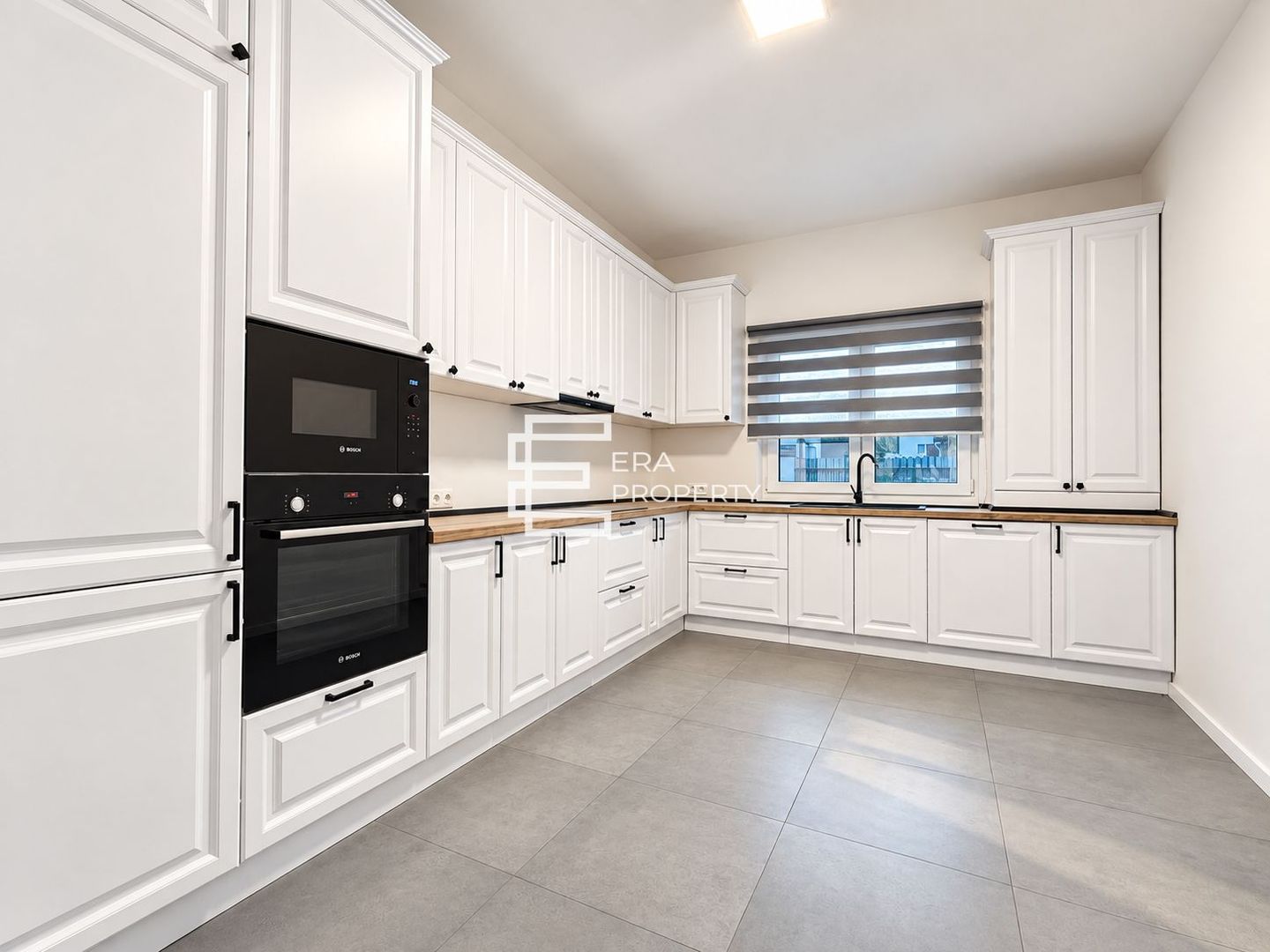 Casa de inchiriat 4 camere, 2 bai, curte si terasa | Selimbar - Poză 3