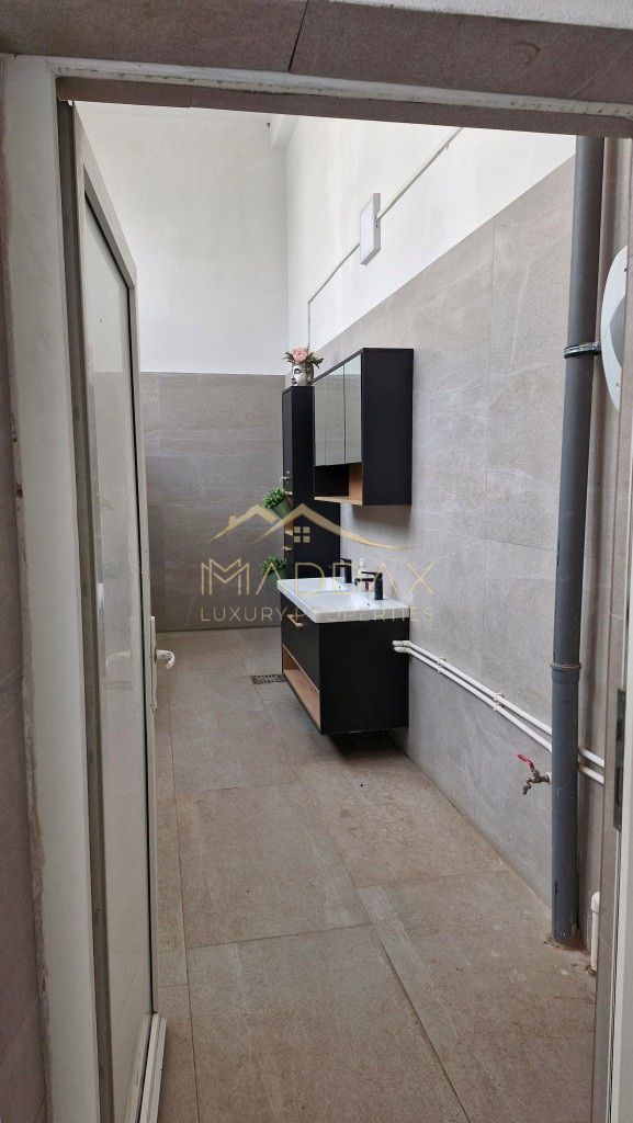 SPATIU BIROURI / 20.000MP // ZONA BAICULUI/ OBOR - Poză 3