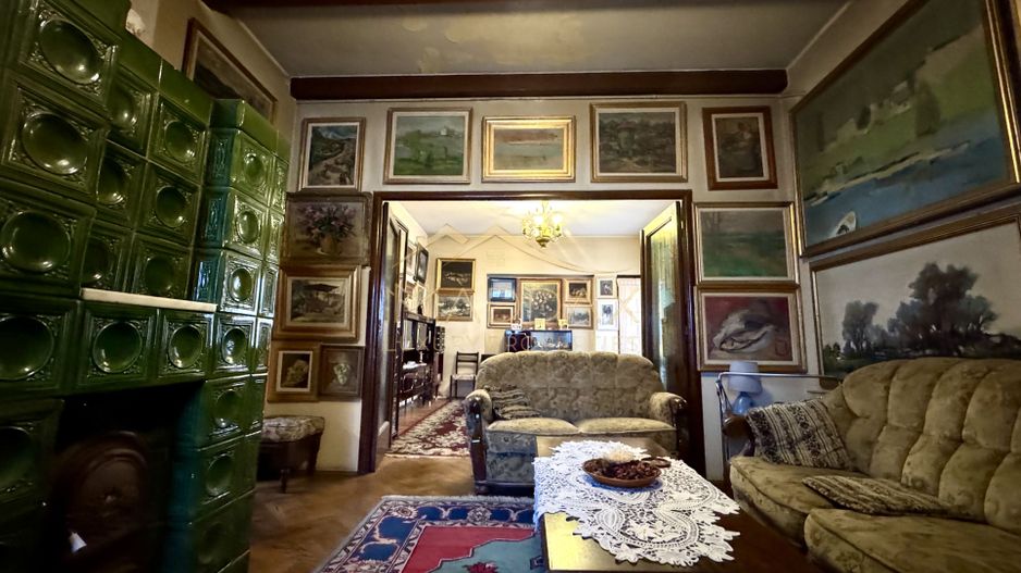 Vila cu 6 camere *310mp*  + Garaj // Primăverii - Poză 12