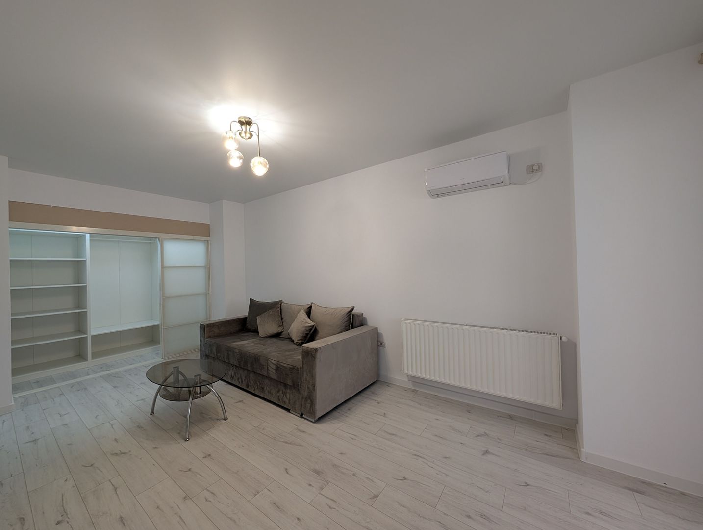 Apartament nou, 2 camere, mobilat/utilat premium + parcare subterană - Poză 5