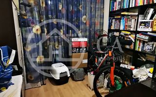 Apartament cu 4 camere de vanzare in Decebal, Oradea - Poză 12