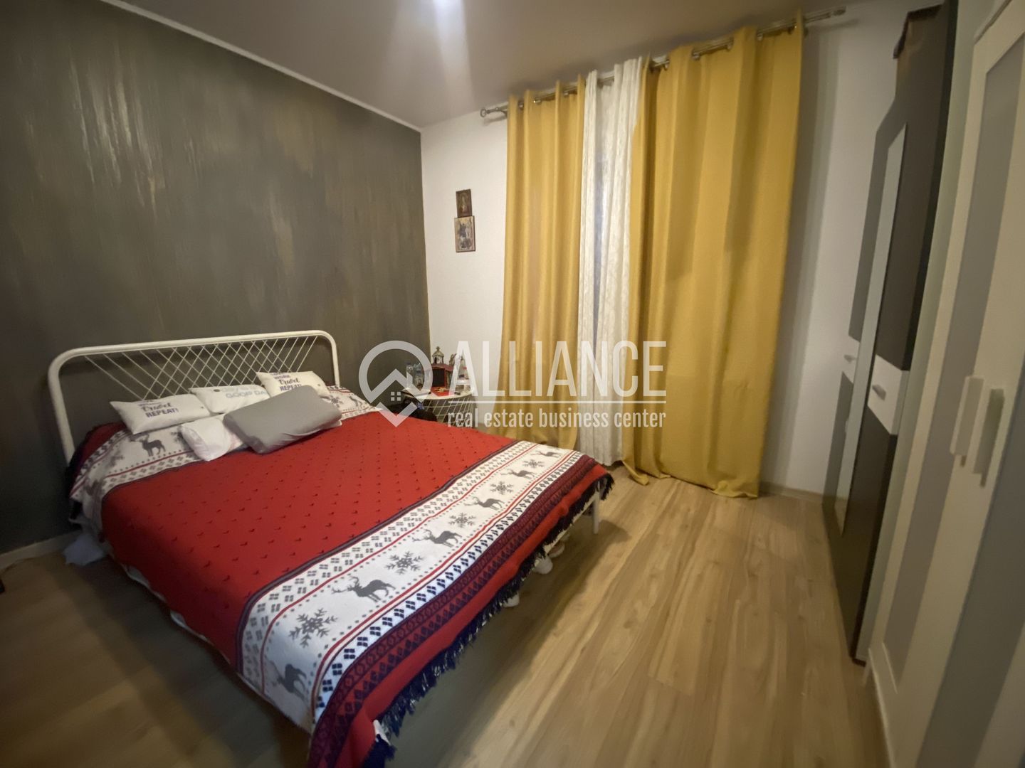 Valu lui Traian( Cod 07)  -Casă cu 3 camere (cu pod înalt amenajat) - Poză 8