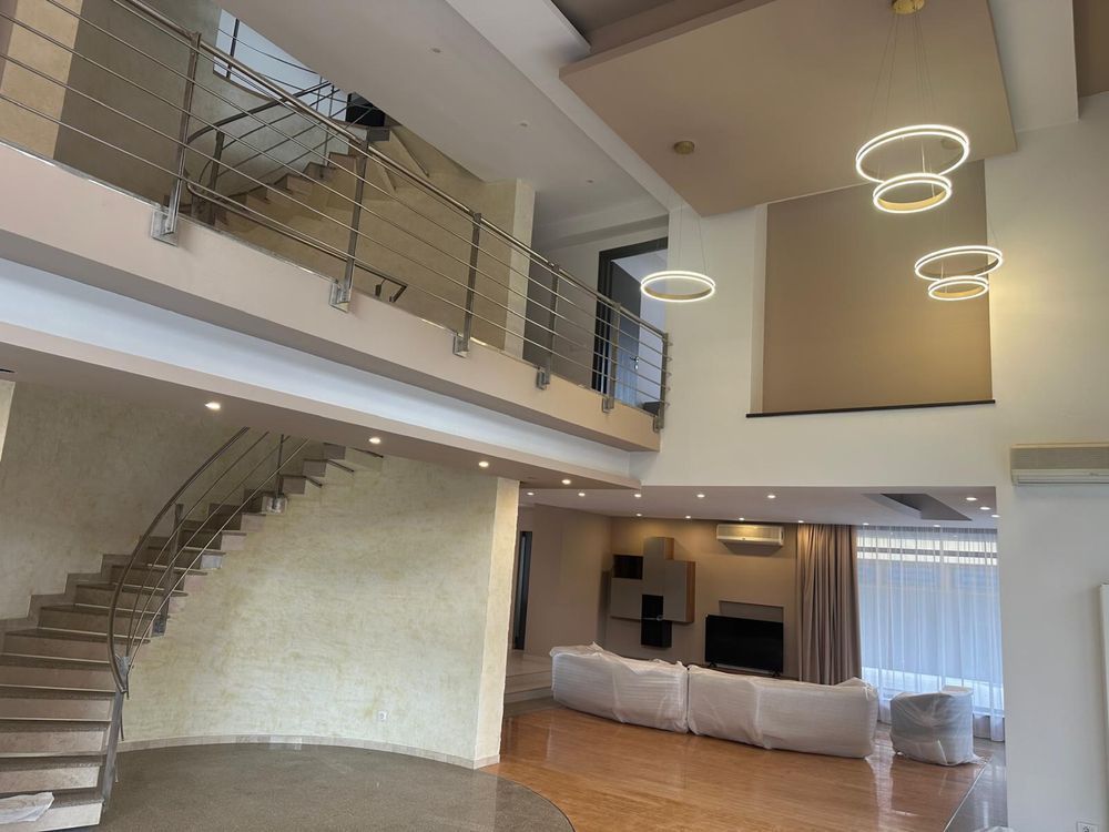 Vila de inchiriat | 6 dormitoare | Pipera colt cu Iancu Nicolae - Poză 3