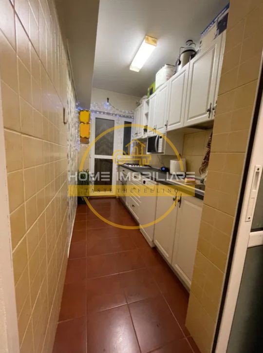 Bloc Nou , ap 3 camere , etaj 1 , Zona Canta. - Poză 3