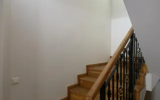 Duplex spațios, 200 mp utili, teren 700 mp, în vatra veche din Moșnița - Poză 16