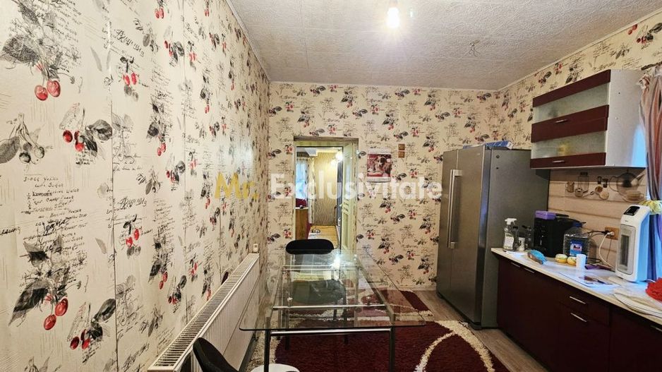 Casa spatioasa langa Belis-zona turistica, curte mare,ciubar - Poză 8