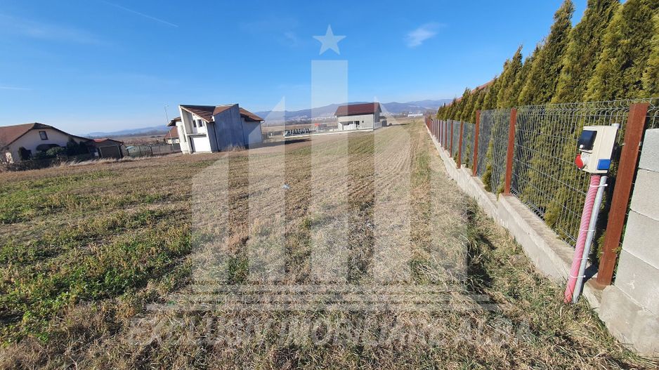 Teren intravilan in Ciugud - Poză 4