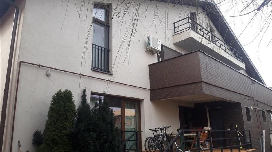 Vila de vanzare in zona exclusivista| Chiajna | 5 camere - Poză 1